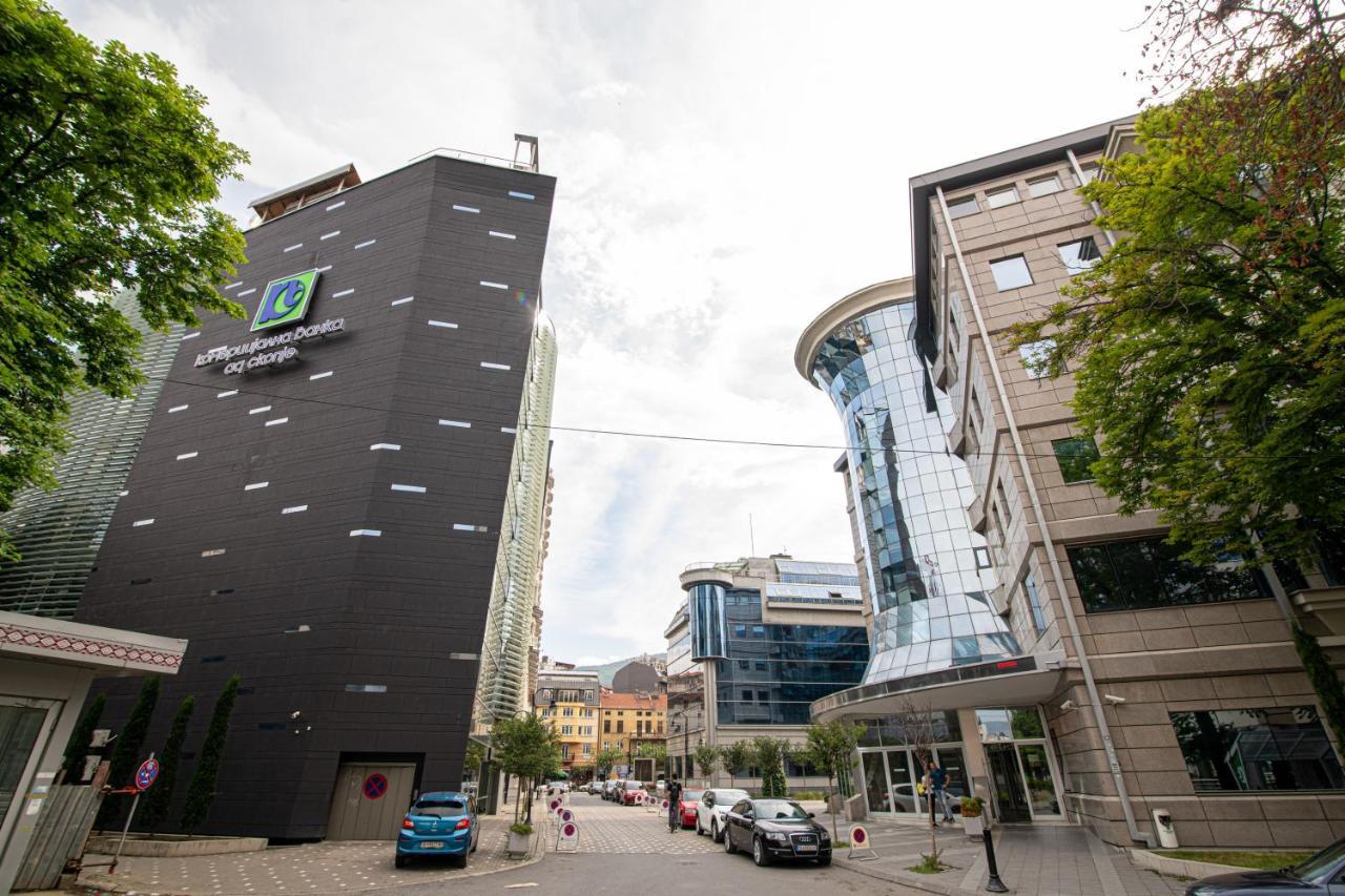 5 Star Central Studio Скопье Экстерьер фото