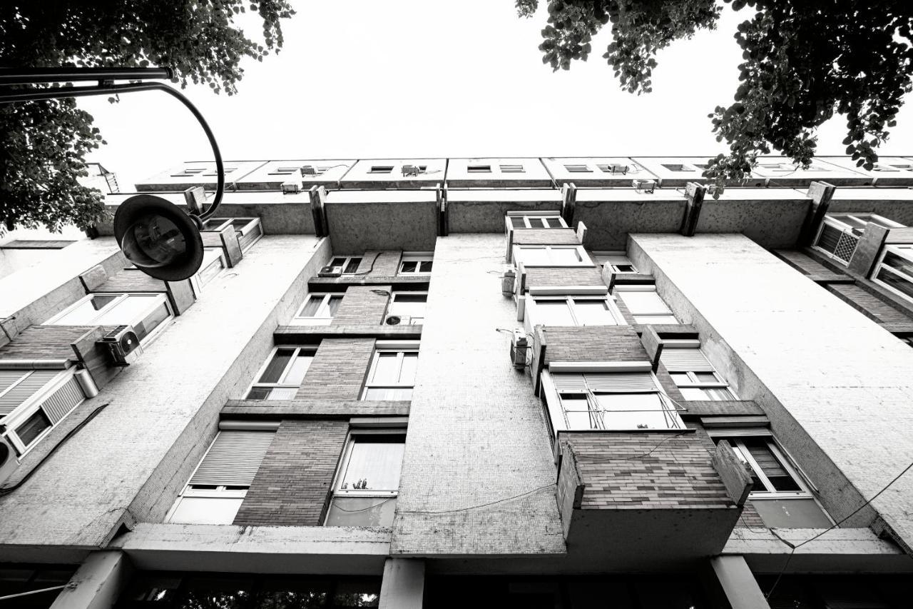 5 Star Central Studio Скопье Экстерьер фото
